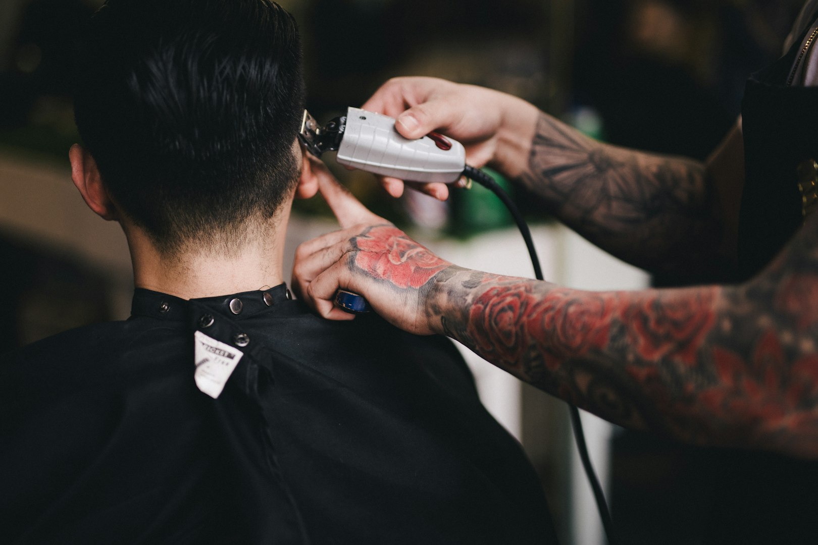 Why Choose Mobile Barber Services in Los Gatos?