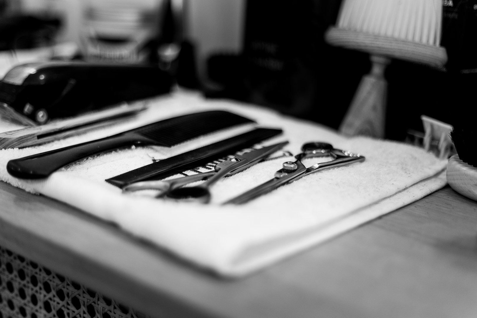 Why Choose Mobile Barber Services in Santa Clara?