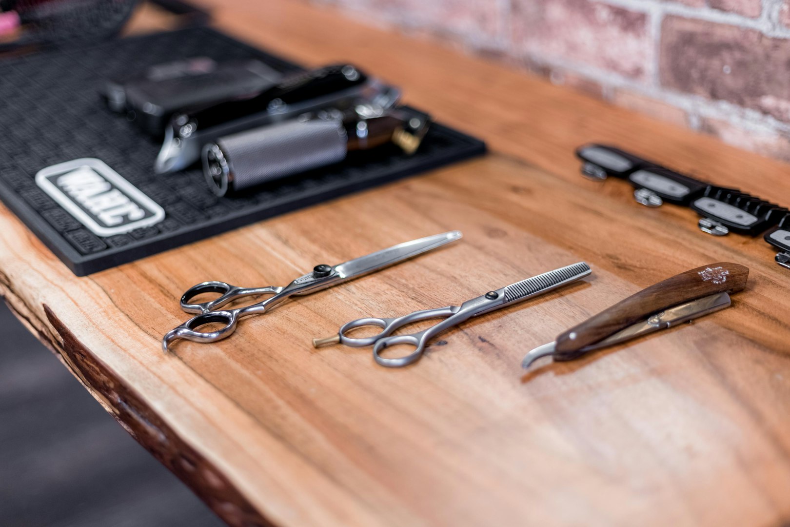 Why Choose Mobile Barber Services in Palo Alto?